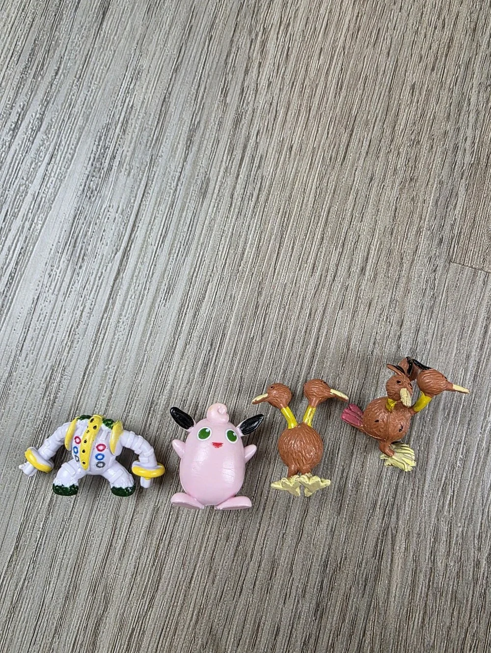 Pokémon Mini Figure Lot 137 Pieces Mixed Characters Collectible Figurines